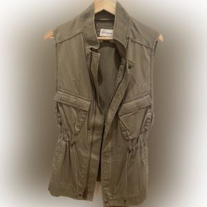 Club Monaco vest (xs)